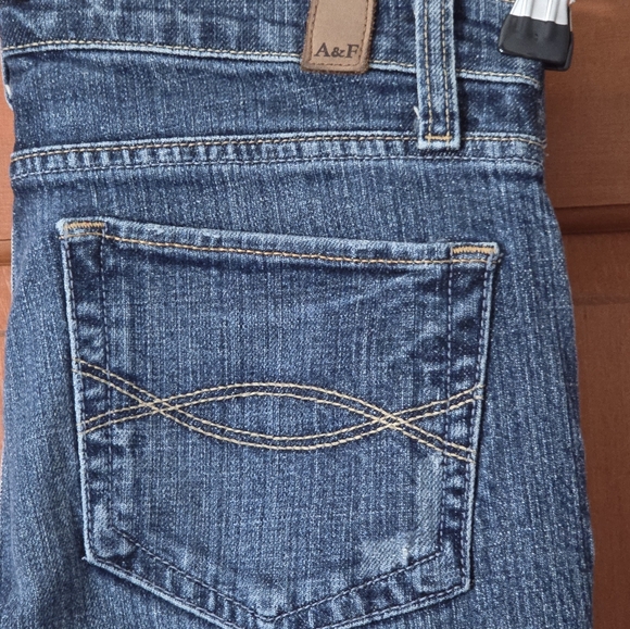 Abercrombie & Fitch Y2k Boho distressed jeans sz 2 - Picture 4 of 6